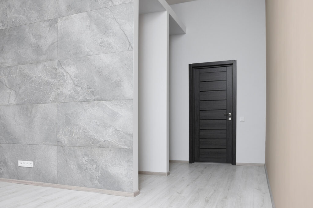 Interior door and sill threshold area