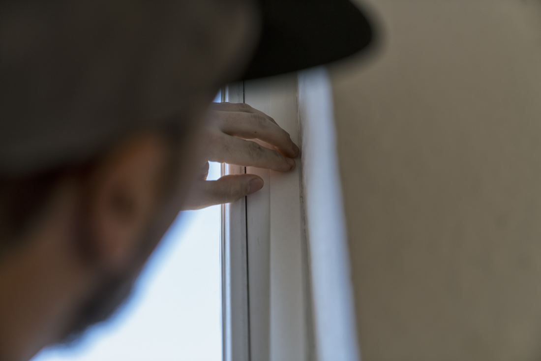 Commercial door installation check